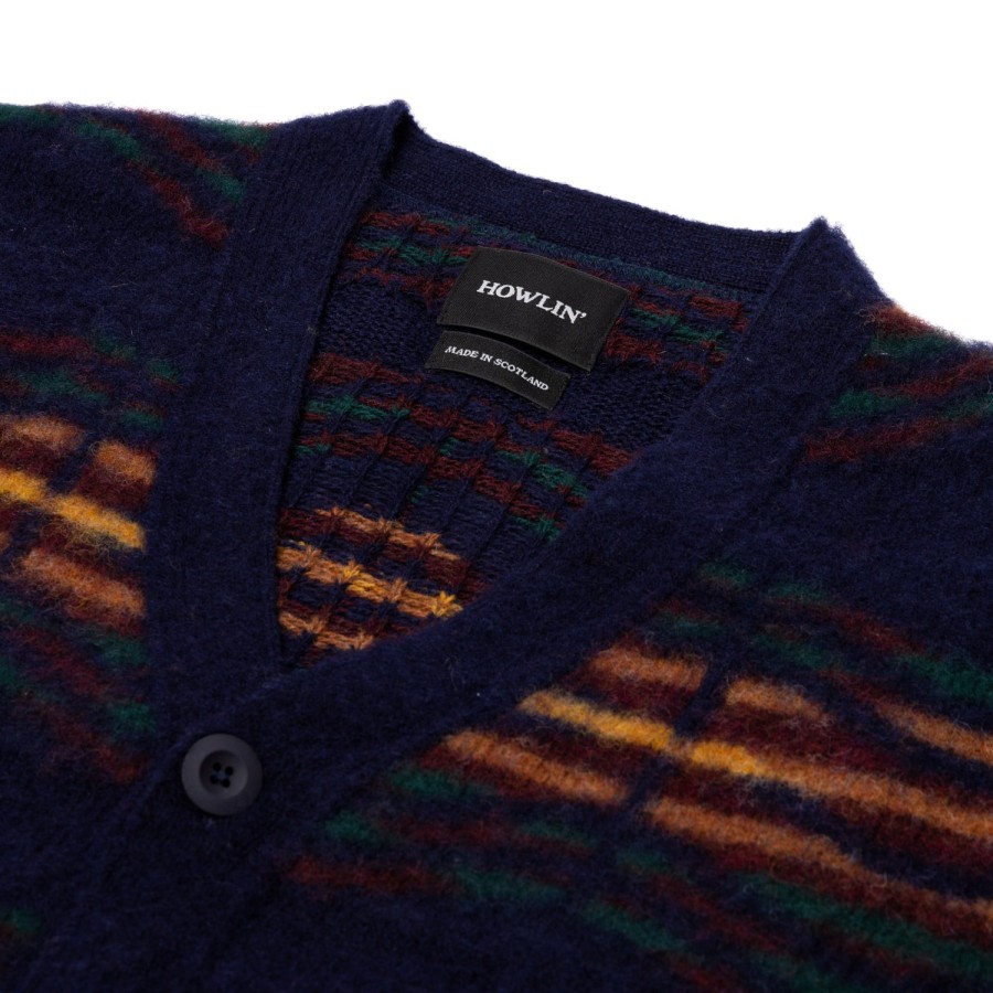 Howlin Strickwaren | Howlin' Cardigan „Out Of This World" Aus Schottischer Wolle